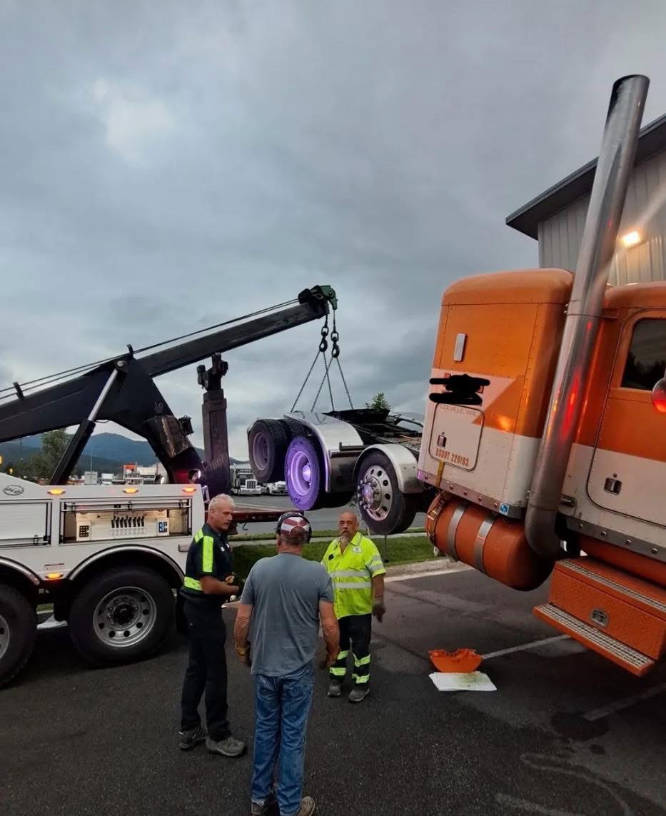 Reliable Towing (2)